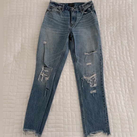 Abercrombie & Fitch Jeans - Picture 1 of 3